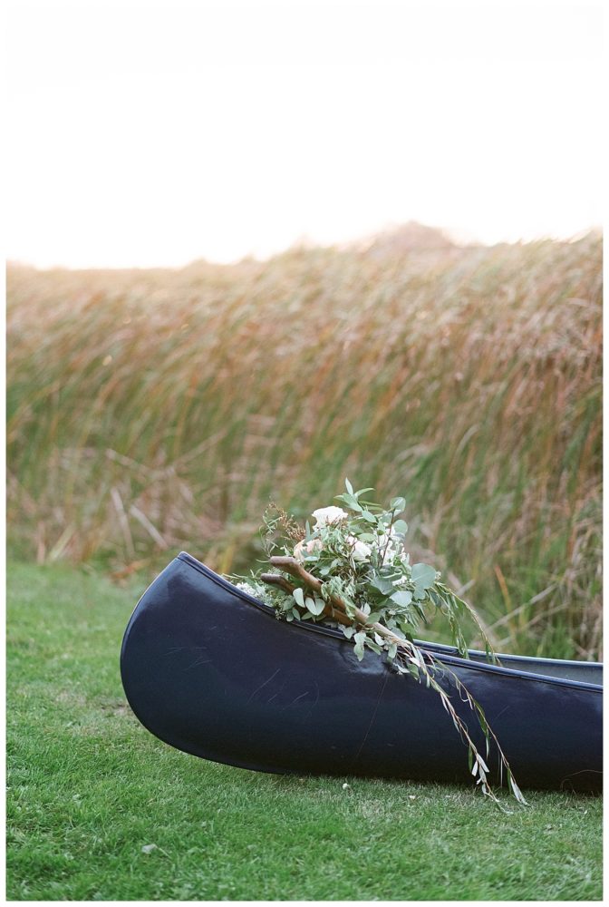 wedding canoe,